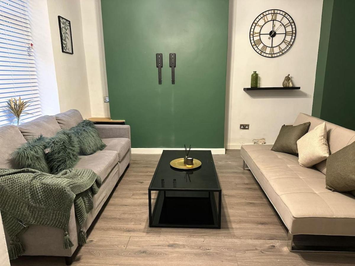 Amazing 2 Bedrooms House Bridgend  Eksteriør billede